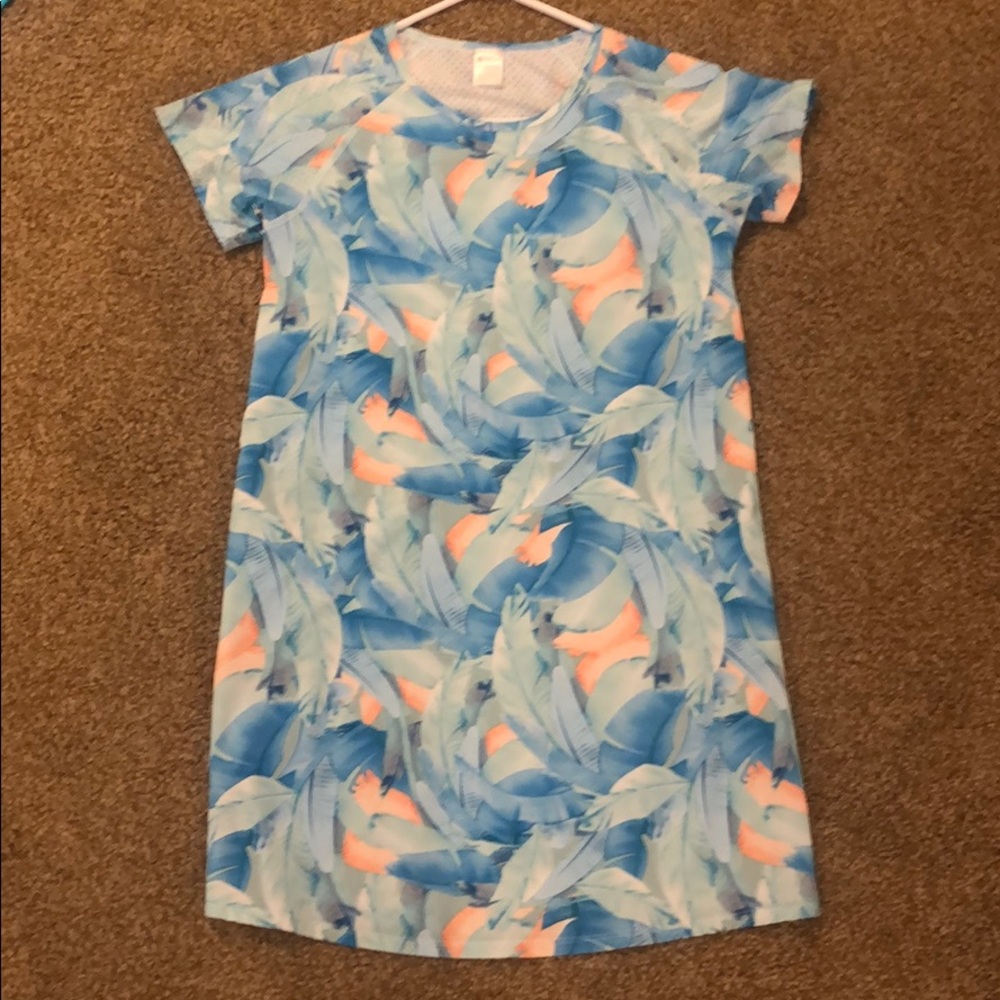 Sport casual dress